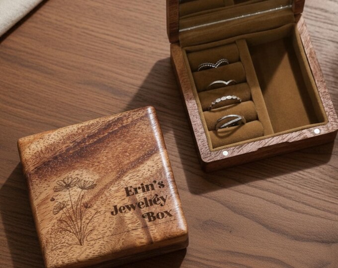 Personalized Travel Jewelry Box - Floral Theme: Custom Engraved Wooden Jewelry Organizer, Gift for Bridesmaids, Grandmas, Mother’s Day