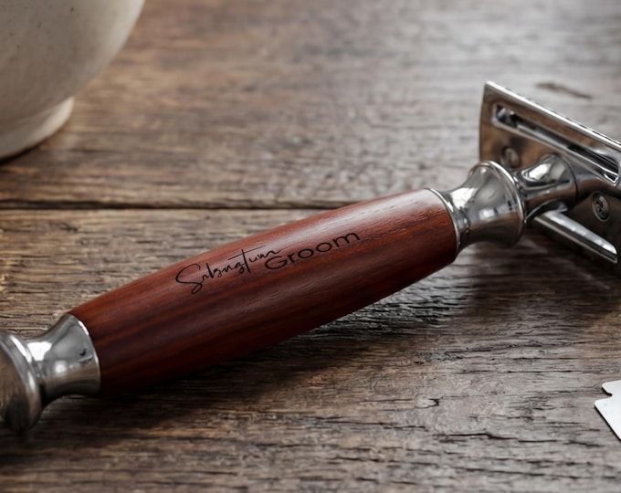 Engraved Groomsmen Razor, Personalized Wood Handle Shaving Kit for Men, Monogrammed Groom Gift