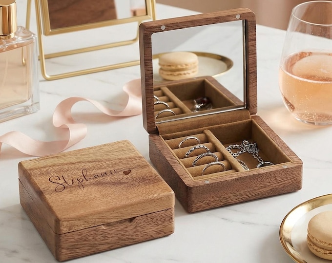 Personalized Travel Jewelry Box - Custom Engraved Wooden Jewelry Organizer – Ideal Gift for Bridesmaids, Grandmas, Christmas, Mother’s Day