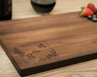 Personalized cutting board, Custom cutting board, Engraved cutting board, Wedding gifts, Gifts for the couple, Christmas gifts