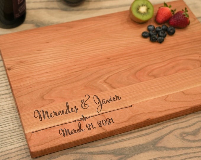 Personalized cutting board, Custom cutting board, Engraved cutting board, Wedding gifts, Gifts for the couple, Christmas gifts