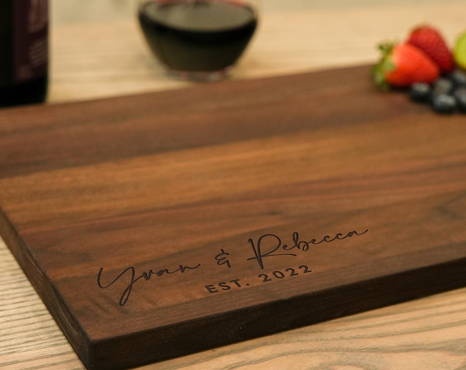 Personalized cutting board, Custom cutting board, Engraved cutting board, Wedding gifts, Gifts for the couple, Christmas gifts