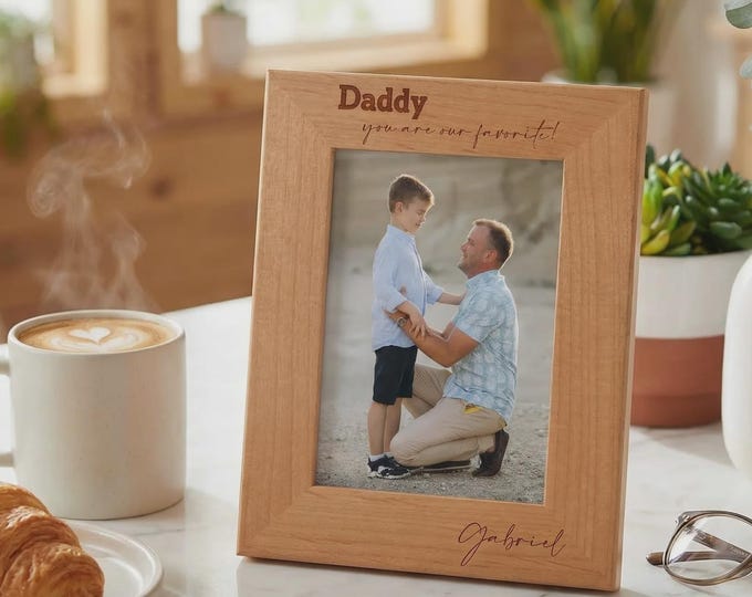 Personalized Alder Wood Picture Frame, Custom Engraved Photo Holder, Father's Day Gift