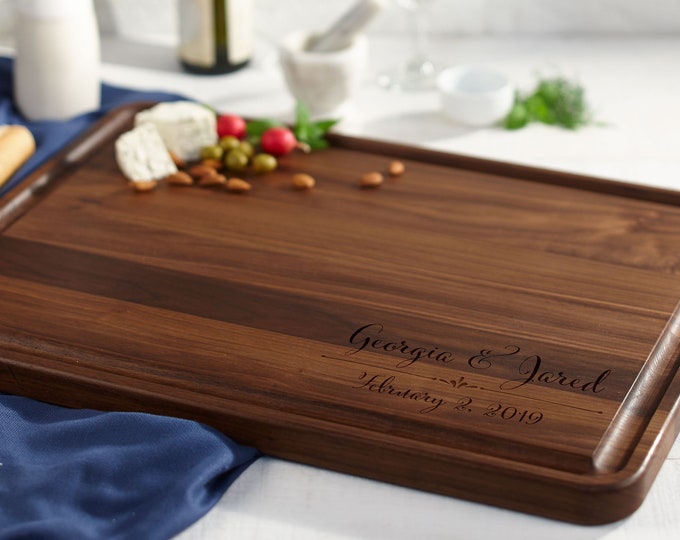 Walnut with Juice Groove, Personalized cutting board, Custom cutting board, Engraved cutting board, Wedding gifts,  Christmas gifts
