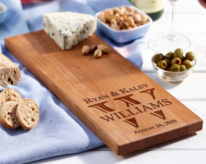 Personalized cheese Board, customized cheese board, custom cutting board, wedding gift, housewarming gifts, wedding gifts, Christmas gifts