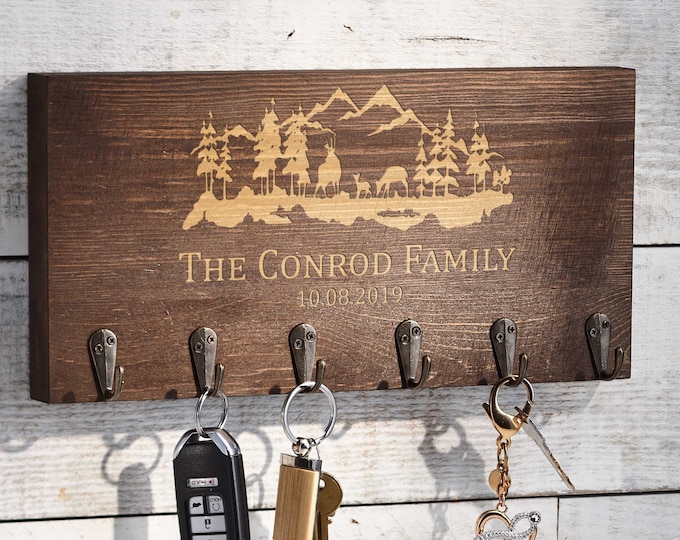 Personalized Key Holder - Moutain Scene: Custom Engraved Rustic Key Rack for Entryway & Cottage Decor, perfect houswarming gift