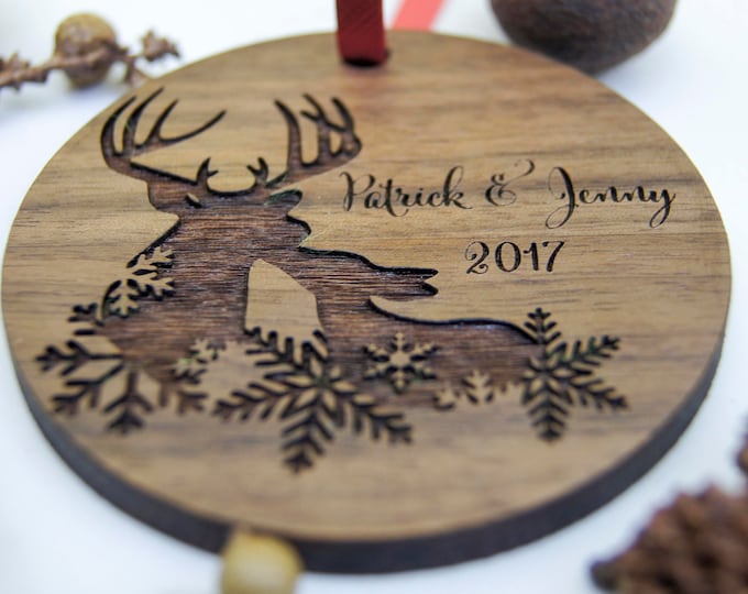 Christmas Ornament, Personalized wooden ornament, Christmas decoration, custom Christmas ornament, Christmas gift, engraved wood ornament