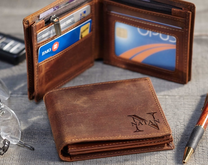 Personalized Men's Cowhide Leather Wallet – Customized Crazy Horse Wallet for Father's Day, Graduation, Valentine's & Groomsman Gifts