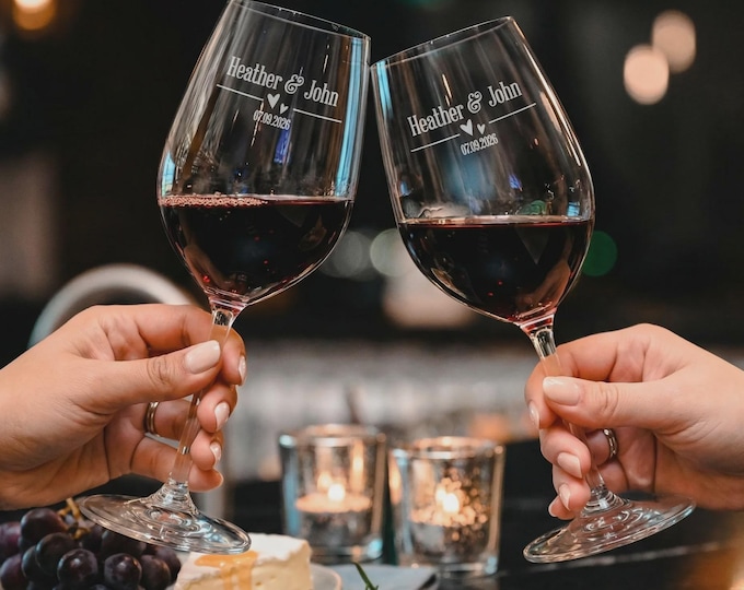 Personalized Wedding Wine Stemware Toasting Set, Custom Etched Mr and Mrs Goblets,  Couple Anniversary Gift