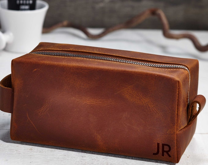 Personalized Toiletry Bag, Personalized Leather Dopp Kit, Bag Shaving Kit, Groomsmen gift, Travel bag, Fathers day gift