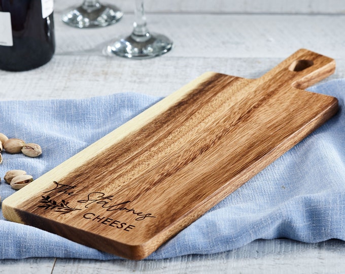 Personalized bread Board, customized cheese board, Acacia paddle board, wedding gift, housewarming gifts, wedding gifts, Christmas gifts