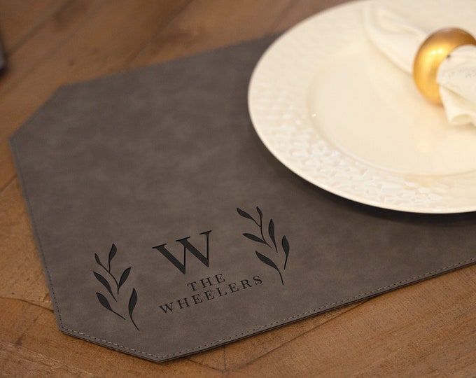 Personalized Leatherette Placemats for Dining Table, Monogrammed Placemat, Customized  Kitchen Decor, Housewarming Gift, Gift for the couple
