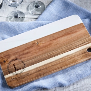 Personalized cheese board wood and marble, Custom cheese board , Engraved cutting board, Wedding gifts, Christmas gifts