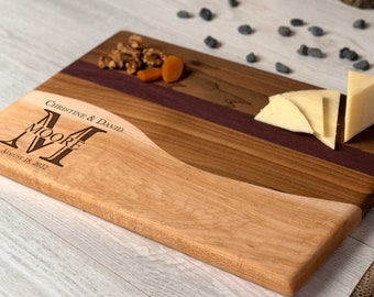 Custom engraving Cutting board, Personalized Board, Wedding Gift, Gift for the couple, Unique Cutting Board, Housewarming Gift