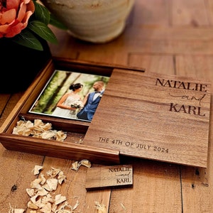 Album photo de mariage personnalisé, boîte mémoire en bois gravée personnalisée - USB 64 Go, boîte photo 4 x 6, cadeau de mariage, cadeau de couple
