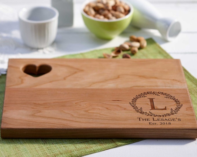 Personalized Cutting Board, Engraved board, housewarming gifts, wedding gift,Gifts for the couple, Christmas gifts, Board with a heart