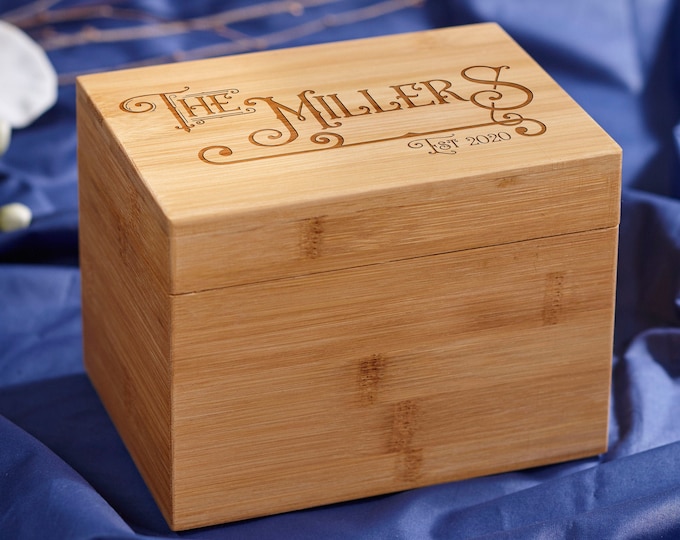 Personalized Recipe box, Custom Recipe Box, Family Gift, Engraved Recipe Box, Gift for her, Mother's day gift, Christmas gift