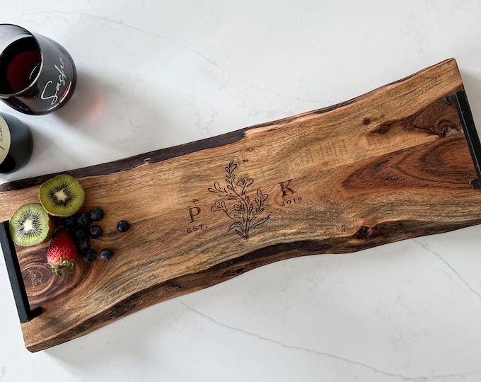 Personalized Live-edge Serving - Custom Serving Tray - Wood Engraved Tray with Initials - Wedding gifts - Housewarming Gifts