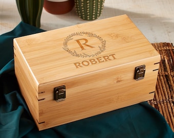 Personalized wooden gift box, Engraved Name Box, Wooden Keepsake box, Groomsman gift box, Rustic Gift Box, Christmas gift box