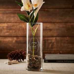 Personalized Vase, Table Décor Vase , Custom Vase, Engraved Flower Vase, Monogrammed Square Vase, Gift for her, Mothers Day Gift,