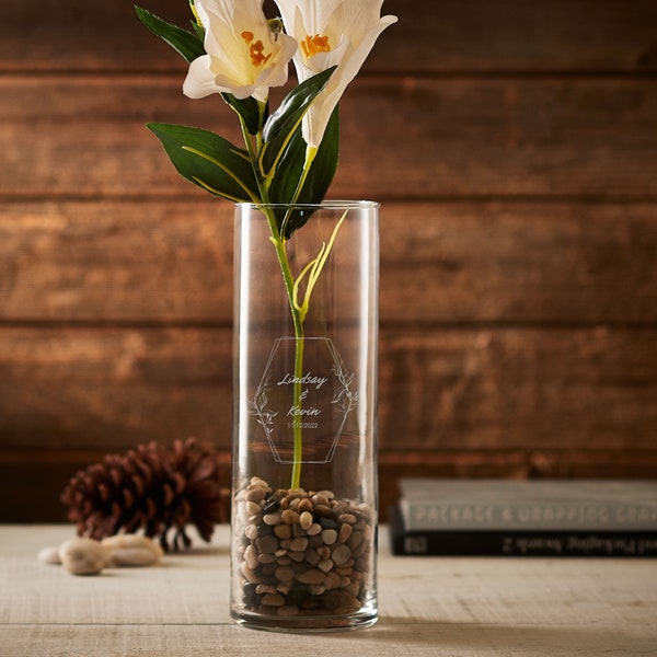 Personalized Vase, Table Décor Vase , Custom Vase, Engraved Flower Vase, Monogrammed Square Vase, Gift for her, Mothers Day Gift,