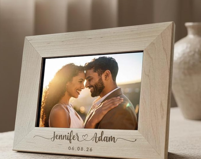 Custom Picture Frame, Gift for the Couple, Personalized Picture Frame, Customized Wood Photo Frame, Engagement Gift, Wedding Gift