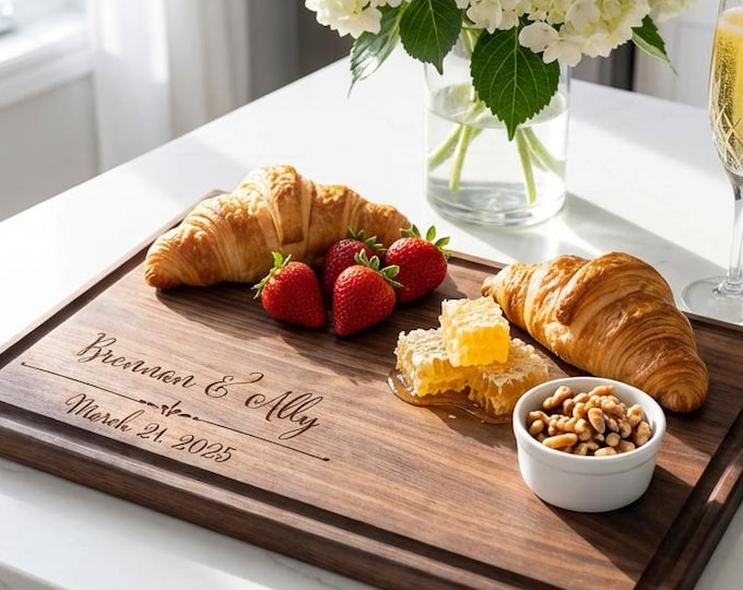 Personalized Walnut Charcuterie Board with Juice Groove, Gift for Wedding and Anniversary