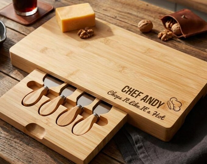 Personalized Chef Cutting Board Set | Custom "Chops It Like It's Hot" Bamboo Cheese Platter & Funny Gift for Dad