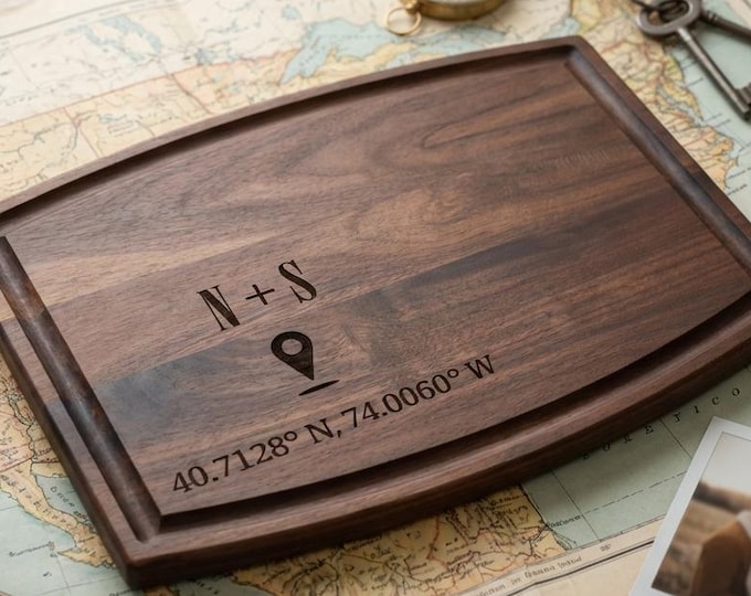 Custom Coordinates Gift | Personalized Cutting Board & "Where We Met" Map Location Present