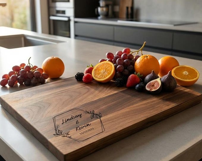 Personalized cutting board, Customized Charcuterie Board for couples, Housewarming Gift, Engagement Gift, Anniversary Gift, Hosting Gift