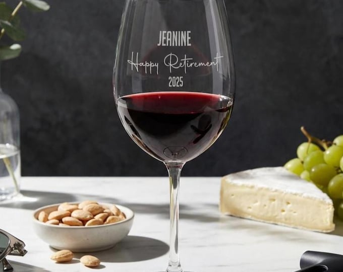 Personalized wine Glass, Retirement Gifts, Custom Engraved Glass gift for Retirement, Retirement Party Favors, Gift for Coworker