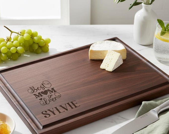 Personalized Cutting Board for Mom | "Best Mom Ever" Engraved Charcuterie Board & Mother's Day Gift