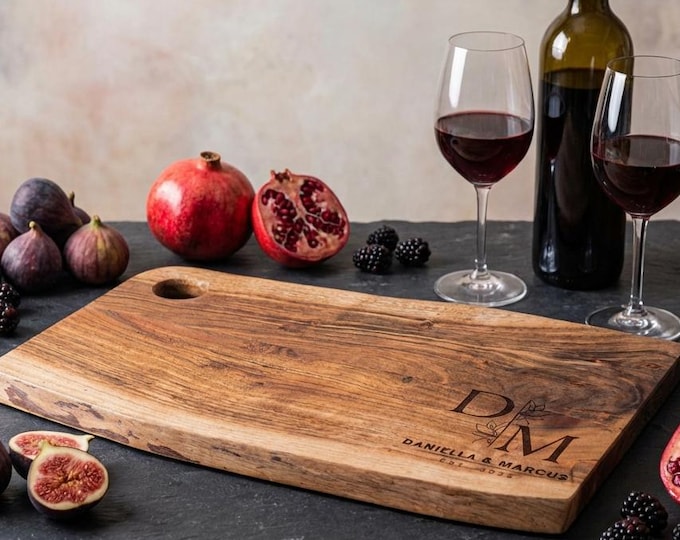Live Edge Wedding Gift | Personalized Cutting Board & Rustic Wood Serving Platter