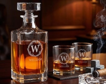 Personalized Whiskey Decanter, Engraved Decanter Set, Monogrammed decanter, Groomsmen Gift, Scotch Decanter, Housewarming Gift