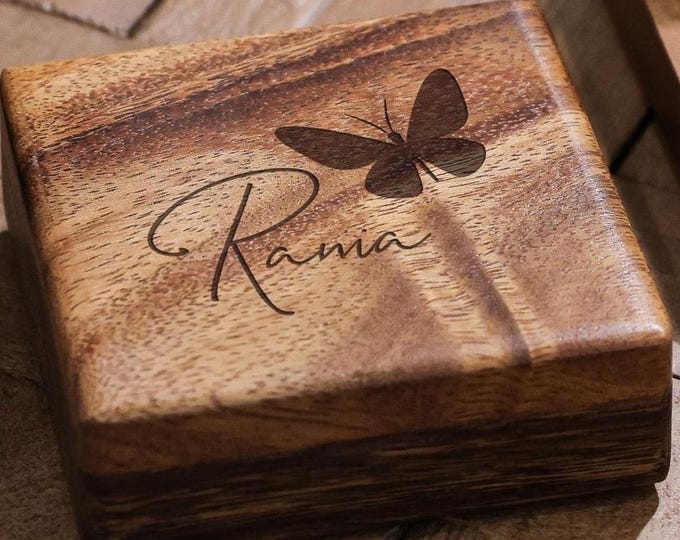 Personalized Travel Jewelry Box - Butterfly Lover: Custom Engraved Wooden Jewelry Organizer, Gift for Bridesmaids, Grandmas, Mother’s Day