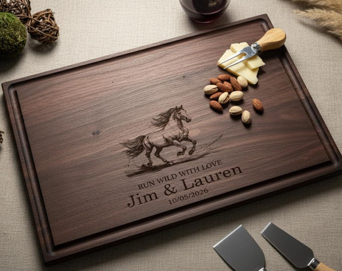 Personalized Cutting Board – Horse-Lover Couple: Custom Engraved Charcuterie Board, Horse Enthusiasts | Special Engagement or Wedding Gift