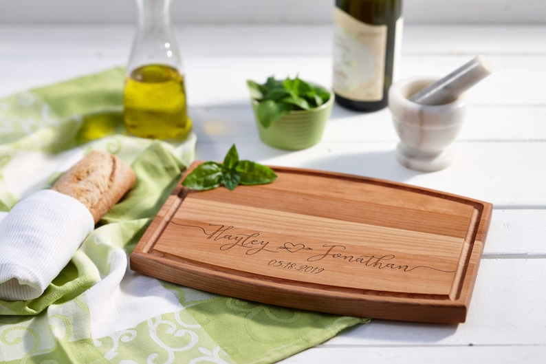 Personalized Cutting Board,Custom cutting board, Engraved cutting board, housewarming gifts, wedding gifts, Christmas gift image 4