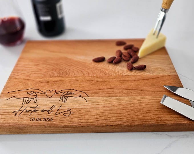 Personalized Charcuterie Board – Couple Line Art: Custom Cutting Board | Anniversary, Wedding, Engagement, Housewarming, Unique Hosting Gift