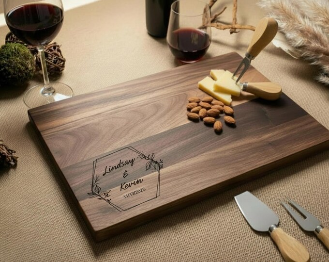 Personalized cutting board, Customized Charcuterie Board for couples, Housewarming Gift, Engagement Gift, Anniversary Gift, Hosting Gift