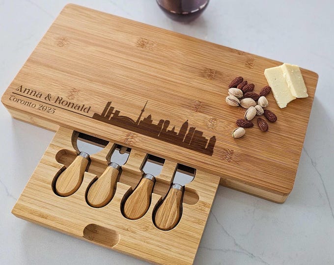 Personalized Charcuterie Board – Toronto Skyline Couple: Custom Engraved Cheese Board, Gift for Anniversary, Engagement, Wedding – Cityscape