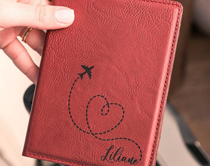 Custom Engraved Passport Cover – Personalized Vegan Leather with Heart & Airplane, Add Your Name for a Unique Travel Gift