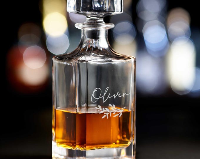 Personalized Whiskey Decanter, Engraved Decanter Set, Monogrammed decanter, Groomsmen Gift, Scotch Decanter, Housewarming Gift, Gift for Him