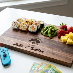 Personalized cutting board – Pokémon: Custom Engraved "Gotta Cook 'Em All!" in Pokémon Font with Couple Names & Date, Unique Gamer Gift zdjęcie 10