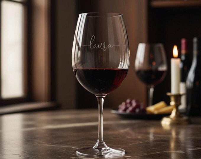 Personalized wine Glass, wine glasses, Mothers day gift, Engraved Glass, Monogram wine Glass, wedding gifts, bridesmaid gifts, Gift for her