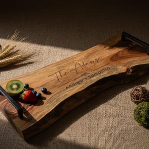 Personalized live edge cutting board, custom laser engraved board, housewarming gift, Gift for the couple, wedding gift, Christmas gift bild 9