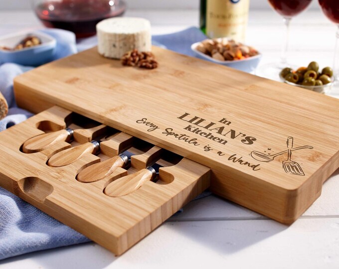 Personalized Charcuterie Board – Cooking Enthusiast: Custom Engraved Cheese Board, Perfect for Moms, Grandmas, special Women In Your Life