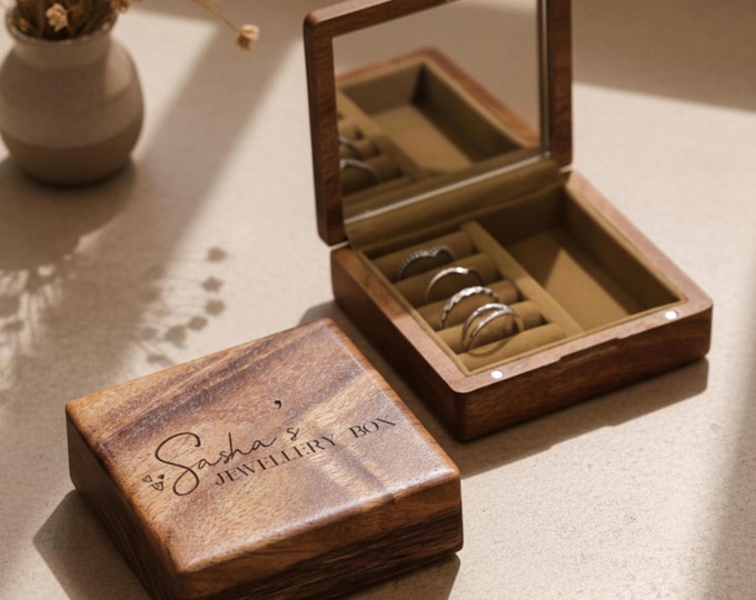 Personalized Travel Jewelry Box: Custom Engraved Wooden Jewelry Organizer, Gift for Her, Bridesmaid, Grandma, Mother’s Day, Wife, Daughter,