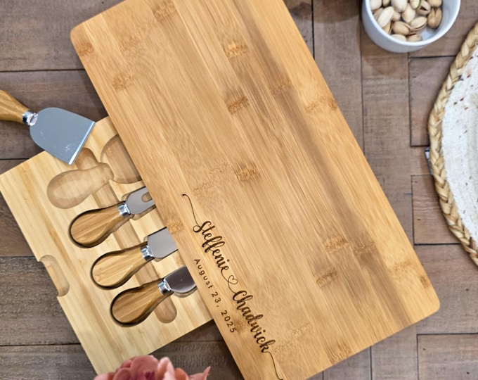 Personalized cheese board set: Couples Gift, Charcuterie Board Set, Wedding gift, Engagement Gift, Housewarming Gift, Anniversary Gift