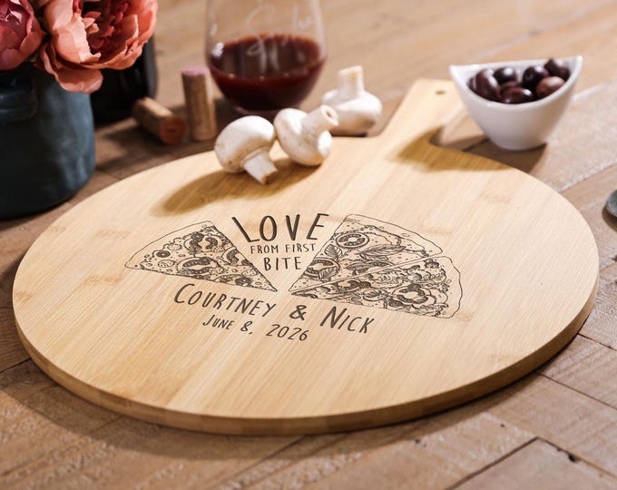 Personalized Bamboo Pizza Peel | Laser-Engraved Custom Pizza Board | Wedding Gift | Housewarming Present | Kitchen Decor Gift | Host Gift