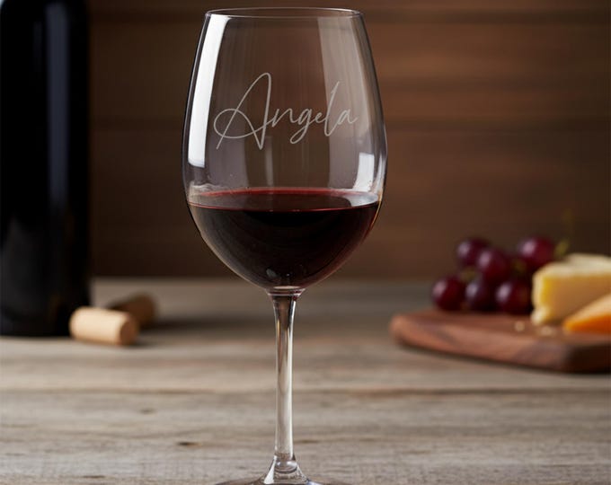 Personalized wine Glass, wine glasses, Mothers day gift, Engraved Glass, Monogram wine Glass, wedding gifts, bridesmaid gifts, Gift for her
